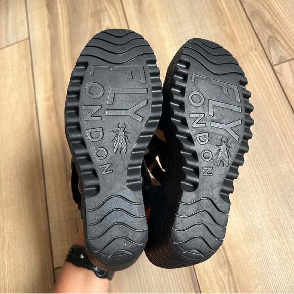 Fly London Leather Sandals - Picture 6 of 9